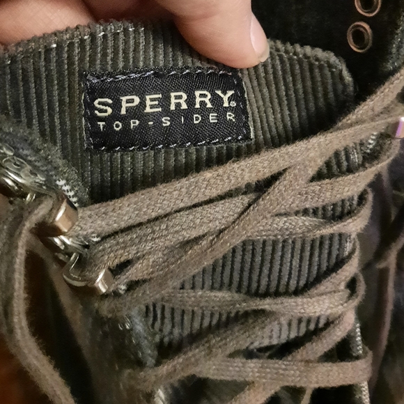 💎[Sperry] Topsider sequined, corduroy hi top sneakers. - Picture 8 of 9